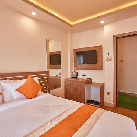 The Samrat Palace - Luxury Hotel In Kathmandu