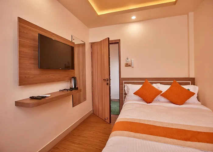 The Samrat Palace - Luxury In 3*