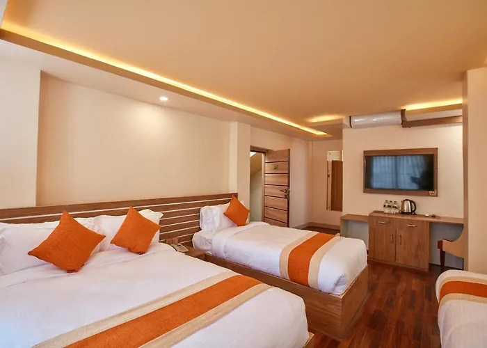 The Samrat Palace - Luxury In Hotel Katmandú